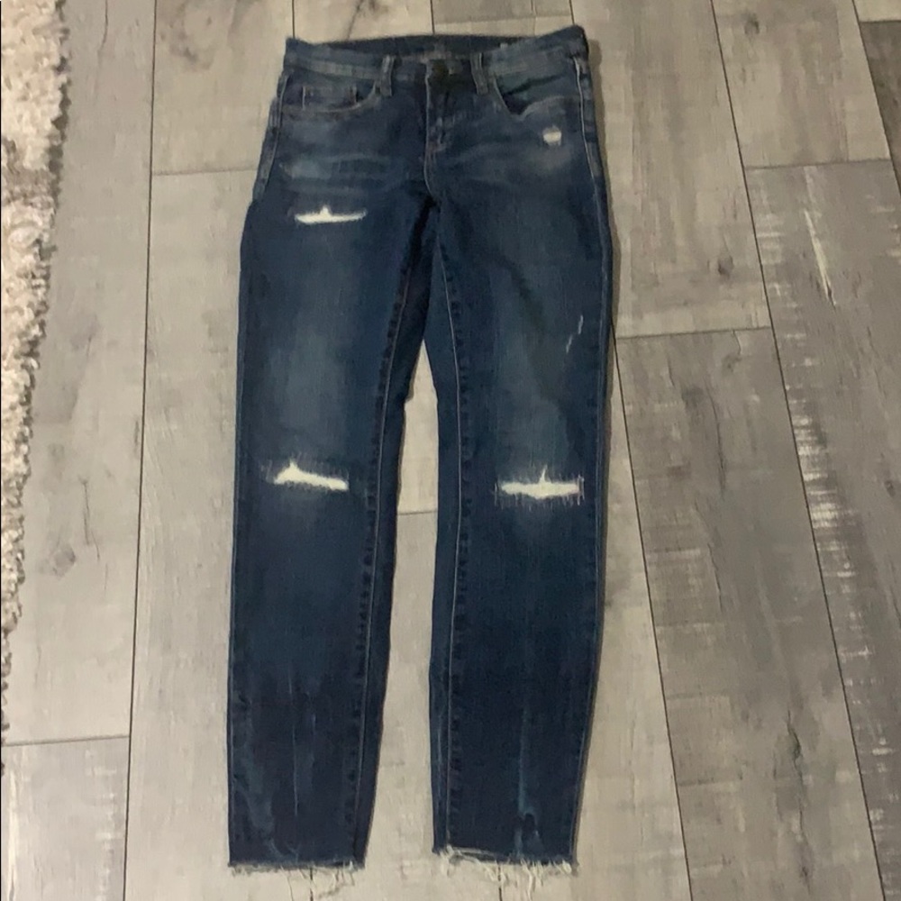 BLANKNYC Distressed  Ripped Skinny Mid Rise Jeans